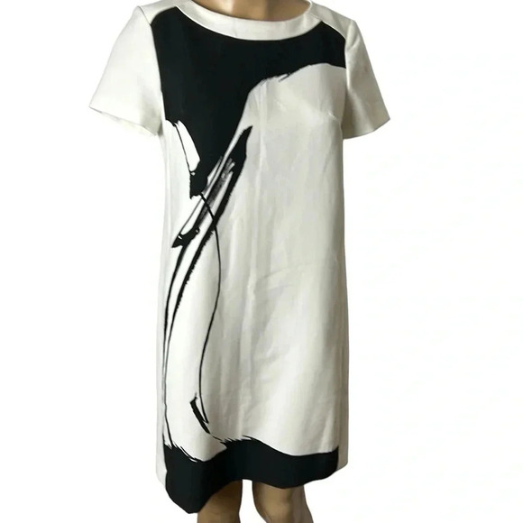 Banana Republic dress women size 2. White ,black , abstract, shift ,line,mini - Picture 1 of 12